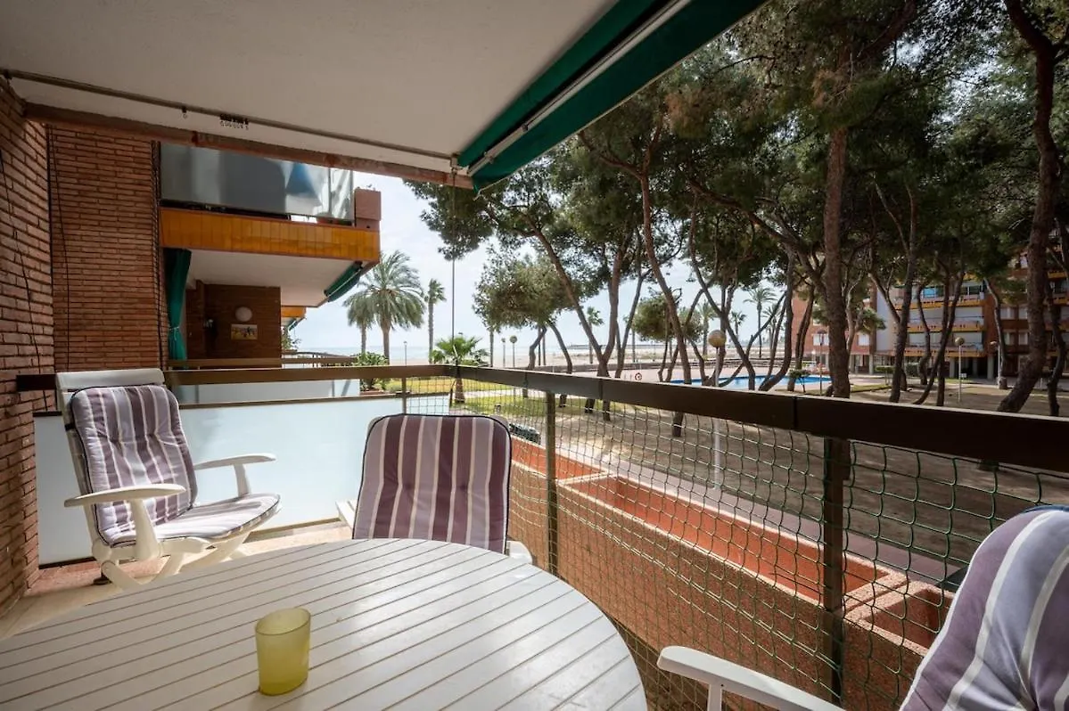 At103 Pins Beachfront Complex, Beach View Torredembarra Hiszpania