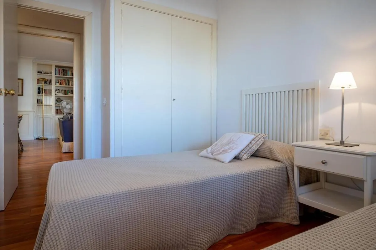 Apartment At103 Pins Beachfront Complex, Beach View Torredembarra Spain