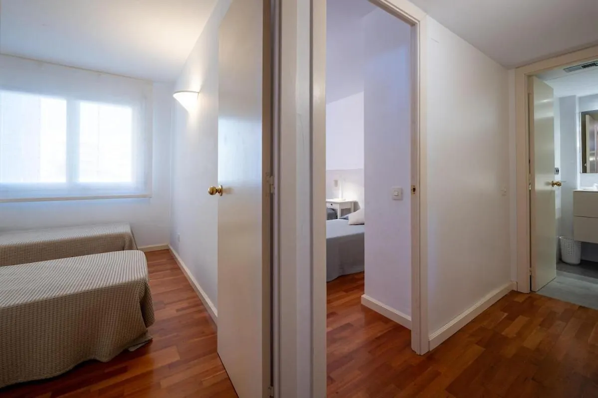 Apartment At103 Pins Beachfront Complex, Beach View Torredembarra